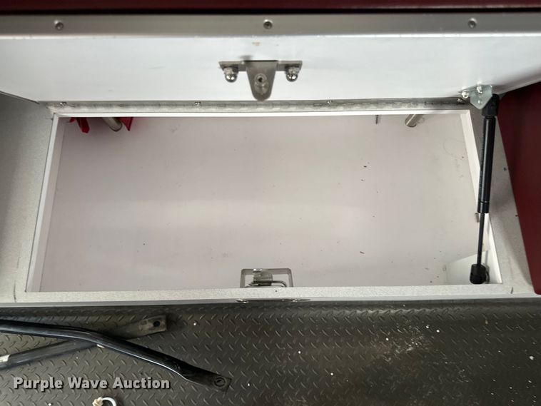 image for item EH4337 2010 Freightliner Buisness Class M2 ambulance