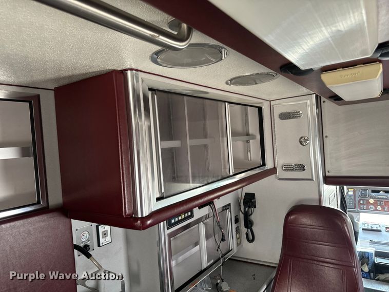 image for item EH4337 2010 Freightliner Buisness Class M2 ambulance