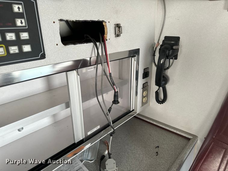 image for item EH4337 2010 Freightliner Buisness Class M2 ambulance