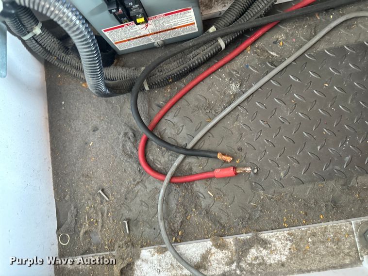 image for item EH4337 2010 Freightliner Buisness Class M2 ambulance