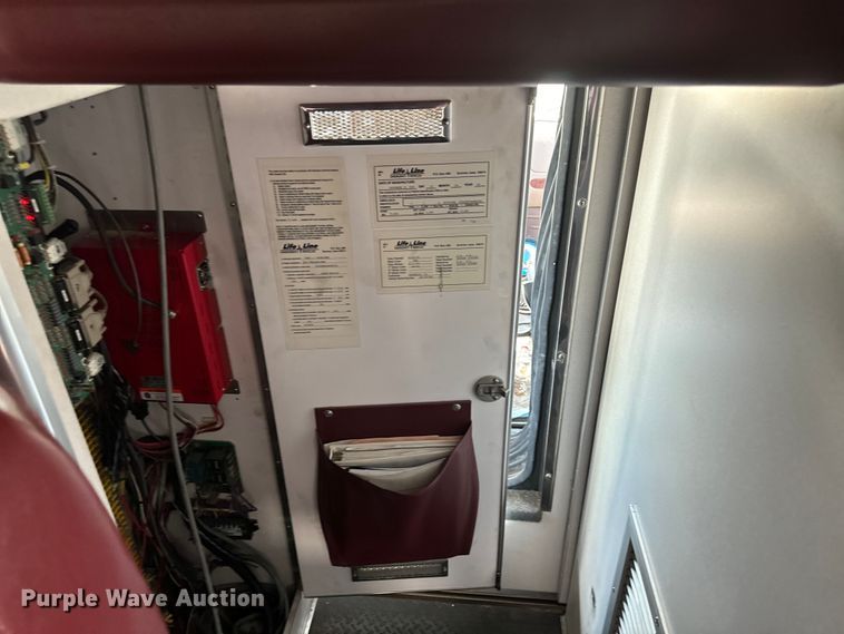 image for item EH4337 2010 Freightliner Buisness Class M2 ambulance