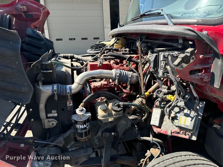 image for item EH4337 2010 Freightliner Buisness Class M2 ambulance