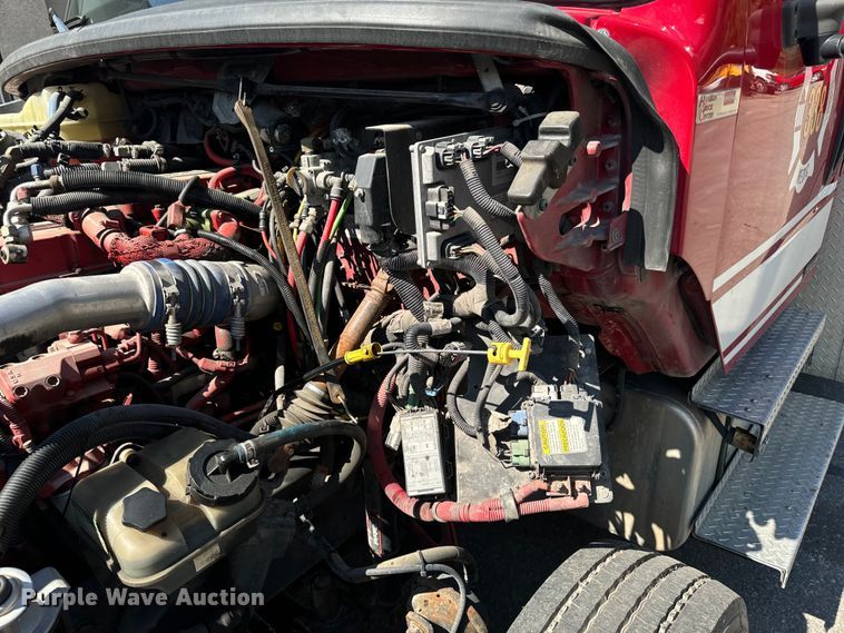 image for item EH4337 2010 Freightliner Buisness Class M2 ambulance