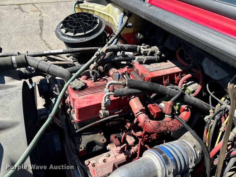 image for item EH4337 2010 Freightliner Buisness Class M2 ambulance