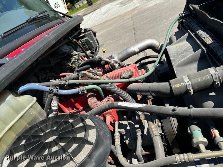 image for item EH4337 2010 Freightliner Buisness Class M2 ambulance