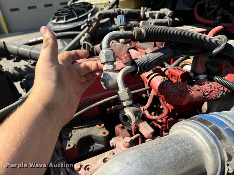 image for item EH4337 2010 Freightliner Buisness Class M2 ambulance