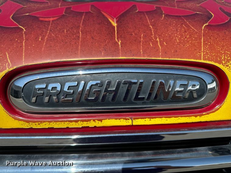 image for item EH4337 2010 Freightliner Buisness Class M2 ambulance