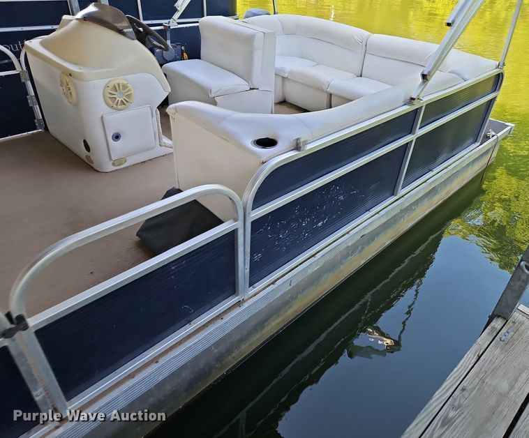 image for item EH6836 2003 PlayCraft pontoon boat