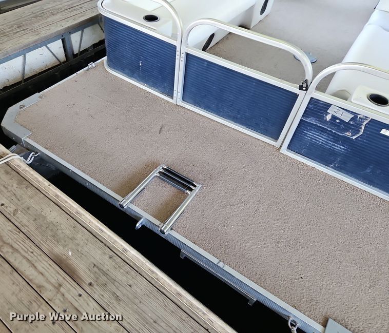 image for item EH6836 2003 PlayCraft pontoon boat