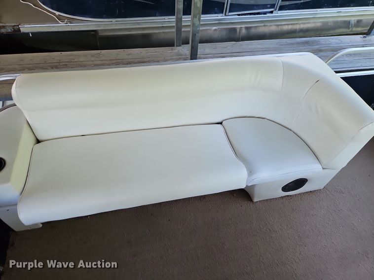 image for item EH6836 2003 PlayCraft pontoon boat