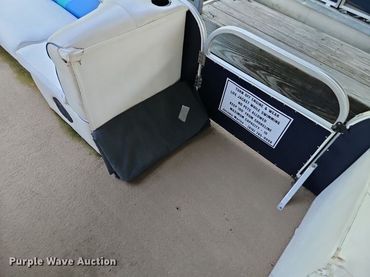 image for item EH6836 2003 PlayCraft pontoon boat