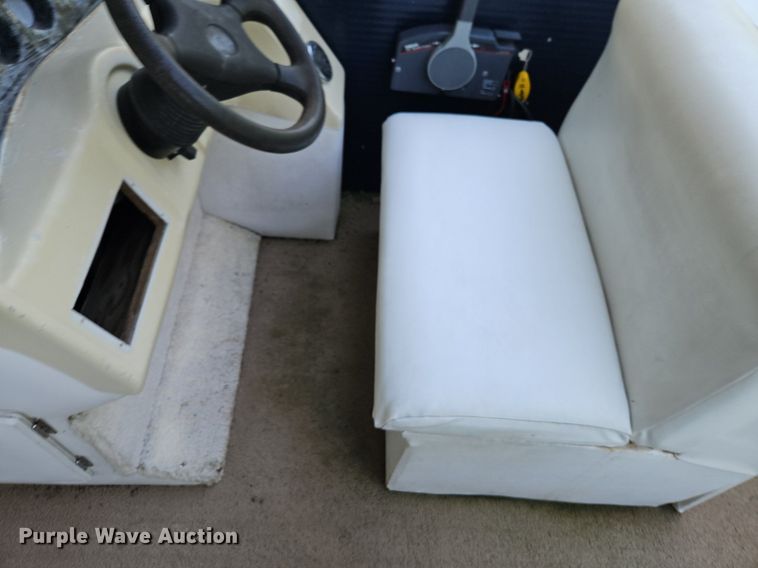 image for item EH6836 2003 PlayCraft pontoon boat