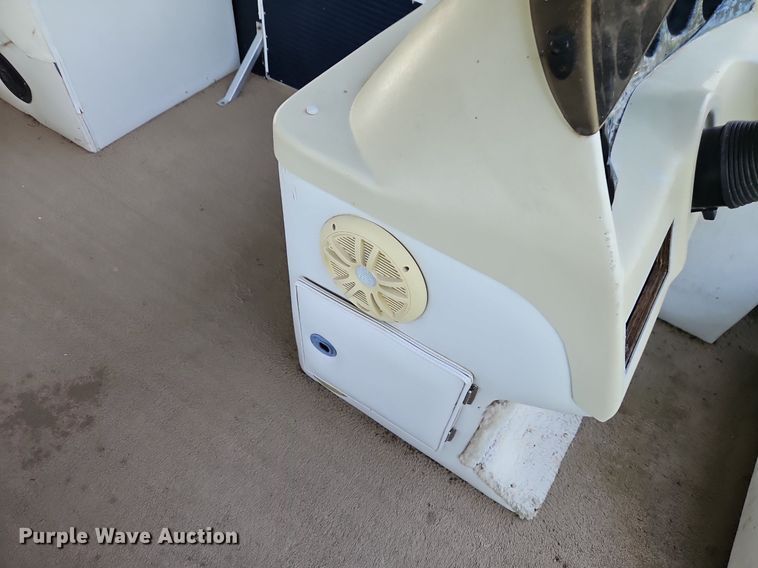 image for item EH6836 2003 PlayCraft pontoon boat