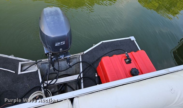 image for item EH6836 2003 PlayCraft pontoon boat