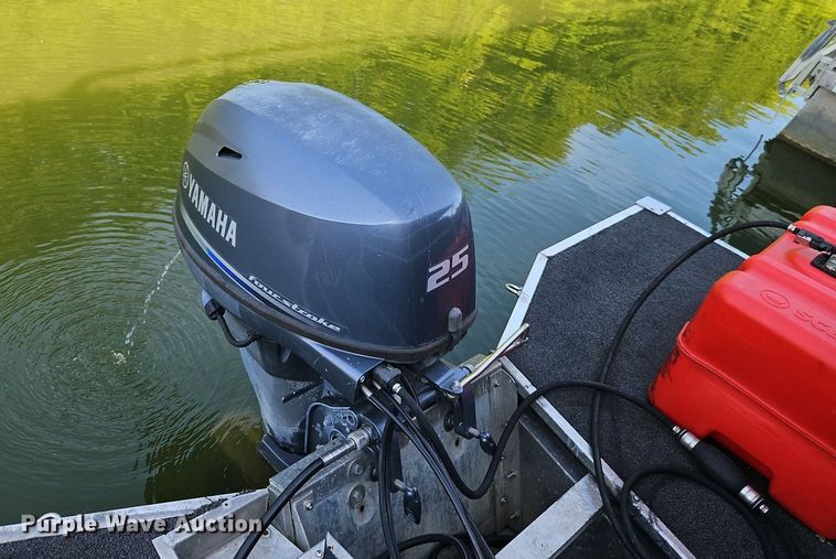 image for item EH6836 2003 PlayCraft pontoon boat