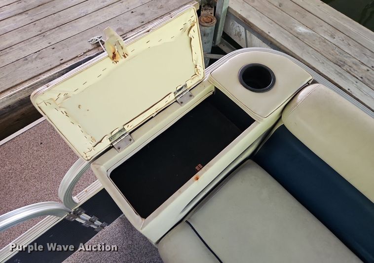 image for item EI3971 2014 Playcraft Clipper 2400 boat