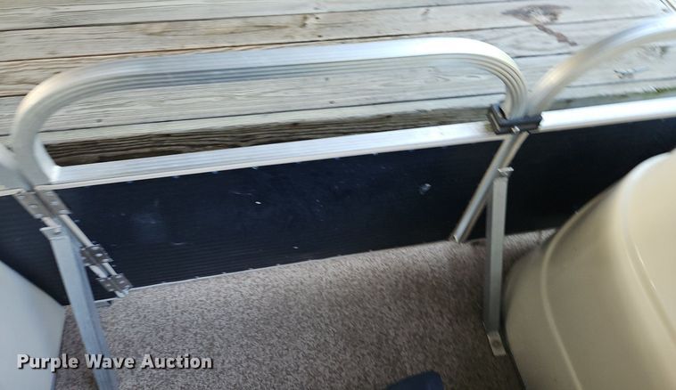 image for item EI3971 2014 Playcraft Clipper 2400 boat