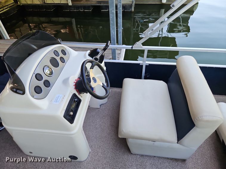 image for item EI3971 2014 Playcraft Clipper 2400 boat