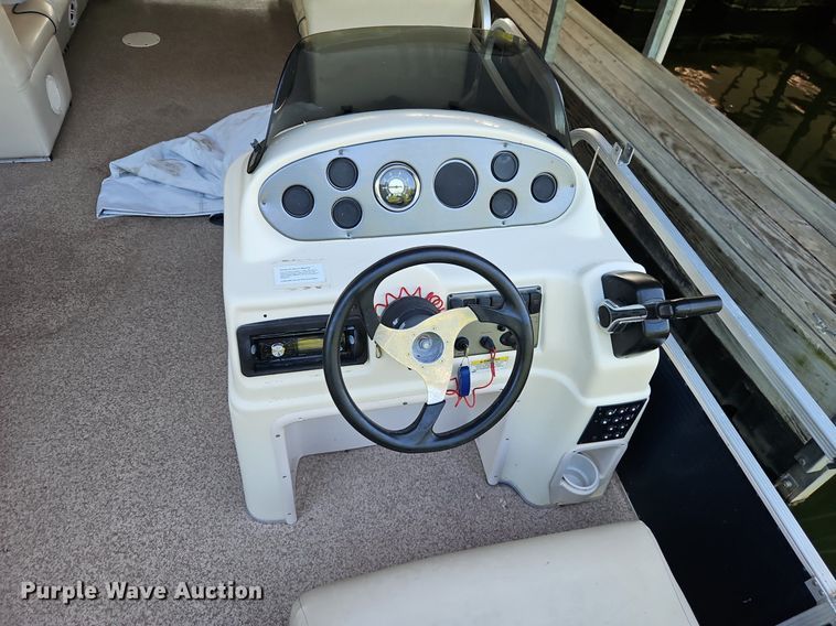 image for item EI3971 2014 Playcraft Clipper 2400 boat