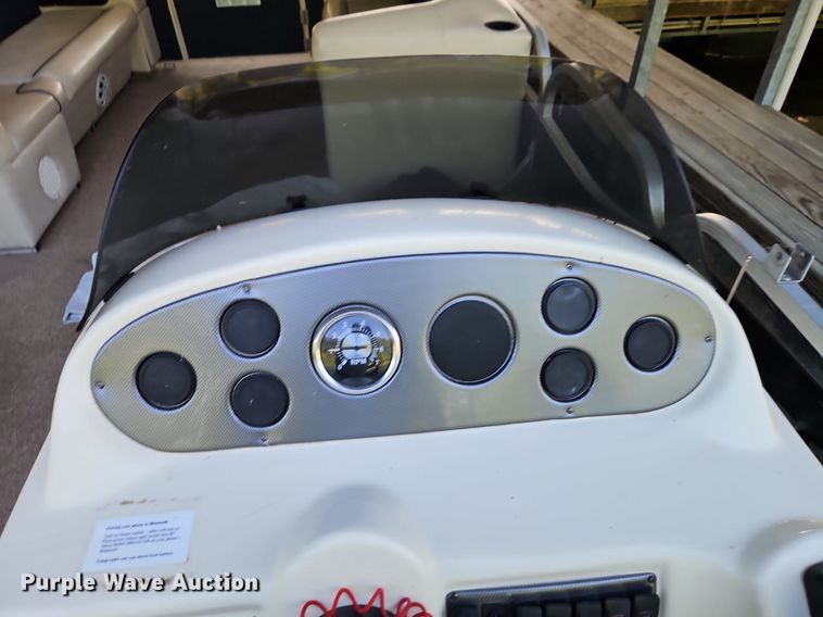 image for item EI3971 2014 Playcraft Clipper 2400 boat