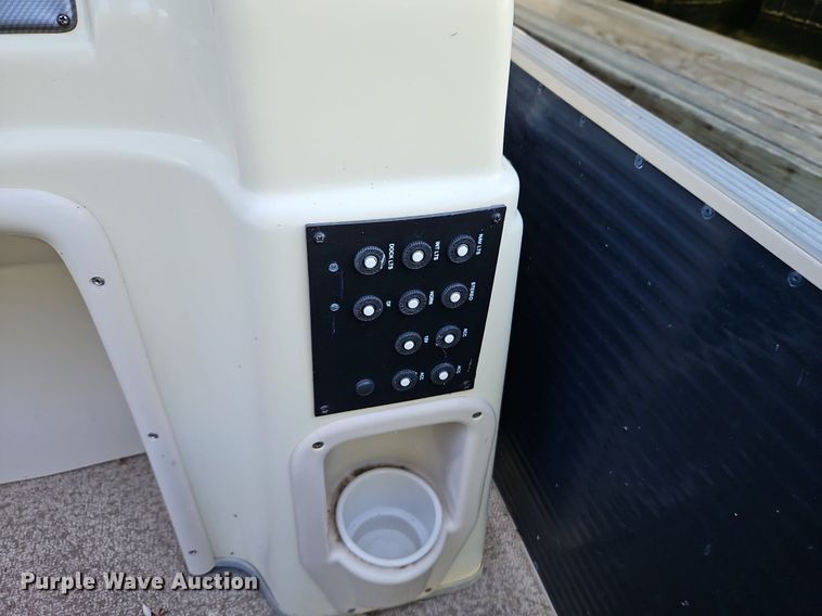 image for item EI3971 2014 Playcraft Clipper 2400 boat