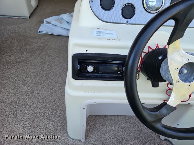 image for item EI3971 2014 Playcraft Clipper 2400 boat