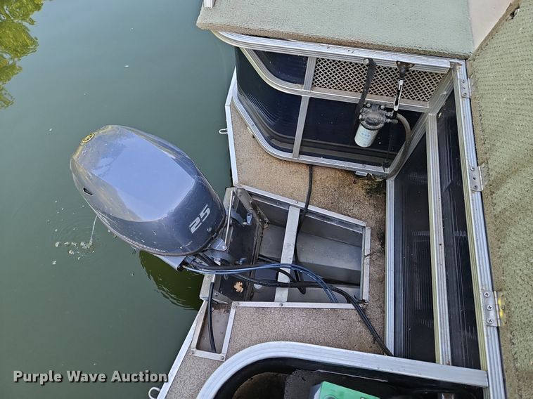 image for item EI3971 2014 Playcraft Clipper 2400 boat