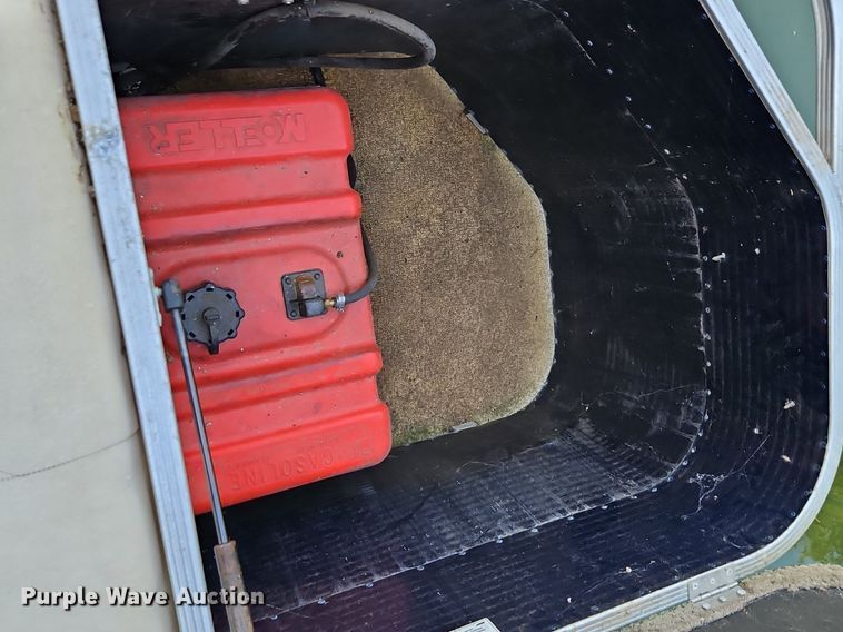 image for item EI3971 2014 Playcraft Clipper 2400 boat