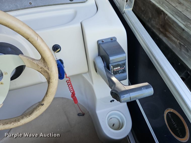 image for item EI3972 2011 South Bay 424CR boat