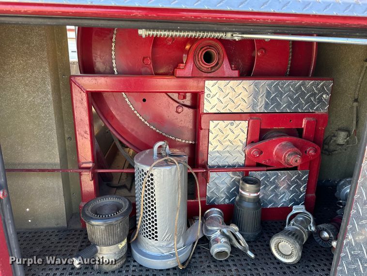 image for item EJ4398 1988 Ford  F800 pumper fire truck