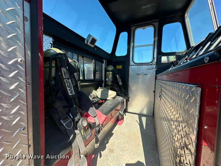 image for item EJ4398 1988 Ford  F800 pumper fire truck