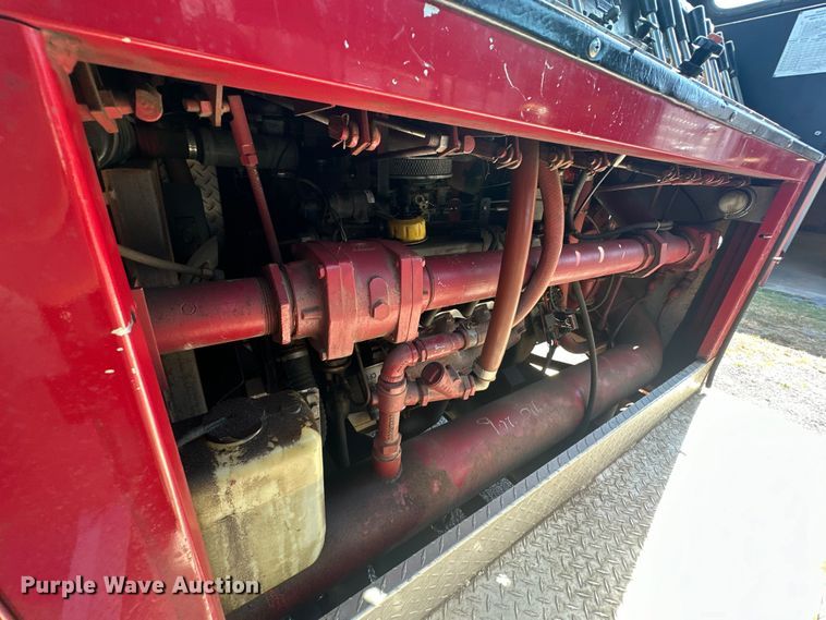 image for item EJ4398 1988 Ford  F800 pumper fire truck