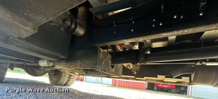 image for item EJ4398 1988 Ford  F800 pumper fire truck