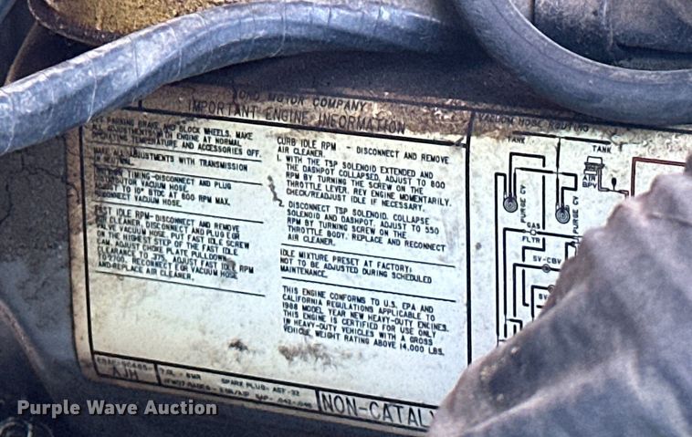 image for item EJ4398 1988 Ford  F800 pumper fire truck