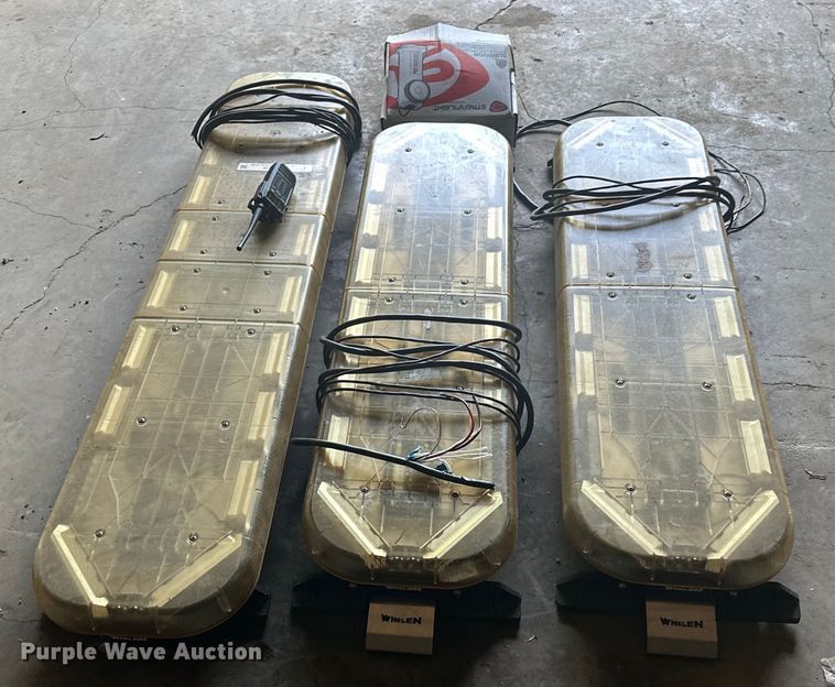 image for item EJ4429 (3) Whelen lightbars