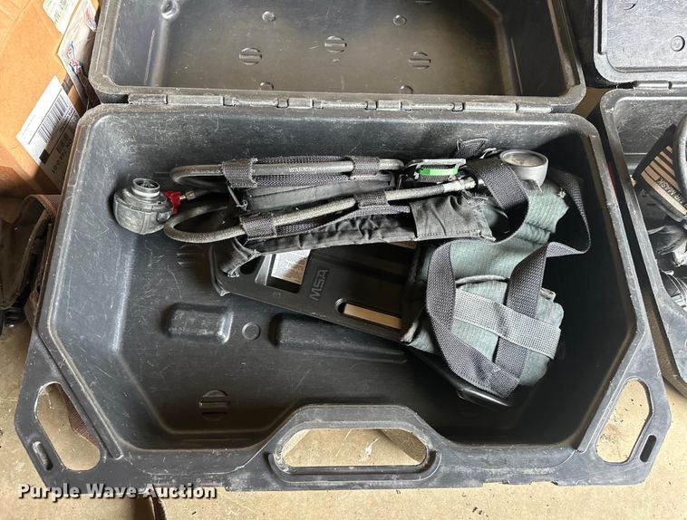 image for item EJ4430 Rescue equipment 