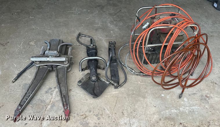 image for item EJ4434 Rescue equipment 