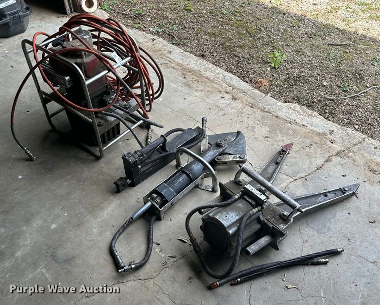 image for item EJ4434 Rescue equipment 