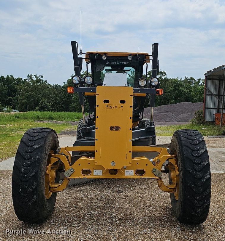 image for item EJ5743 2015 John Deere 770G motor grader