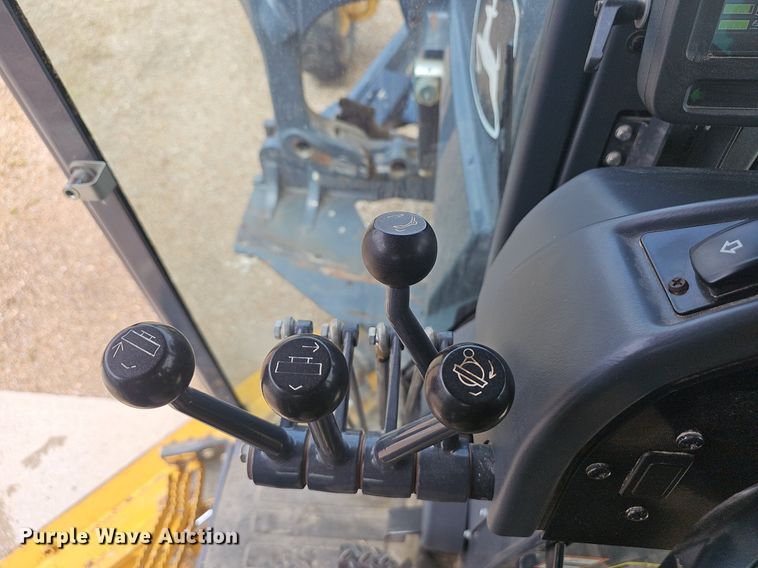 image for item EJ5743 2015 John Deere 770G motor grader