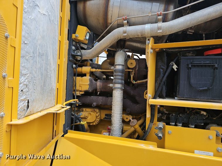 image for item EJ5743 2015 John Deere 770G motor grader