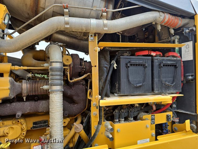 image for item EJ5743 2015 John Deere 770G motor grader