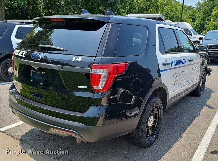 image for item EJ5745 2017 Ford Explorer Police Interceptor SUV