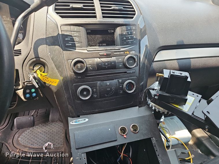 image for item EJ5745 2017 Ford Explorer Police Interceptor SUV