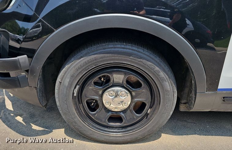 image for item EJ5745 2017 Ford Explorer Police Interceptor SUV