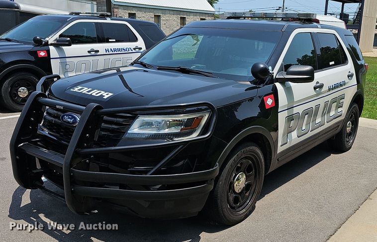 image for item EJ5746 2016 Ford Explorer Police Interceptor SUV