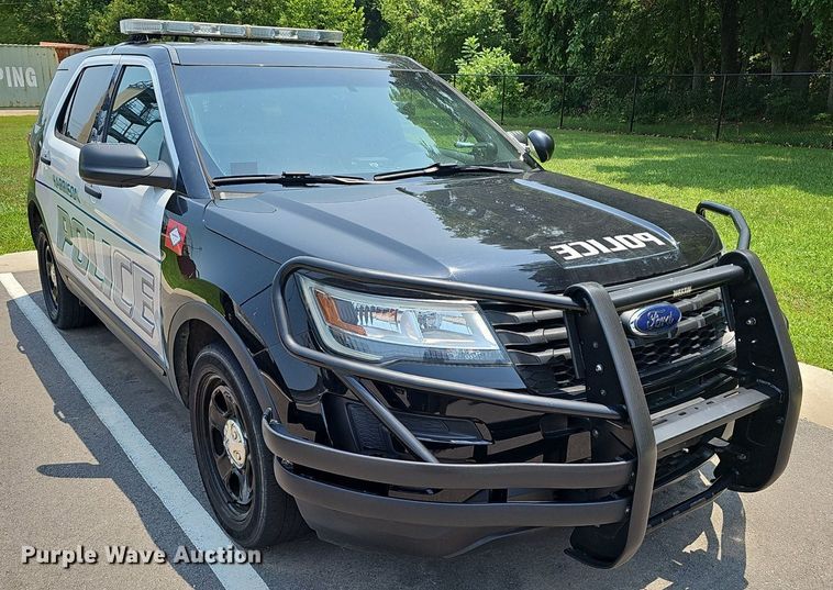 image for item EJ5746 2016 Ford Explorer Police Interceptor SUV