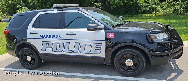 image for item EJ5746 2016 Ford Explorer Police Interceptor SUV