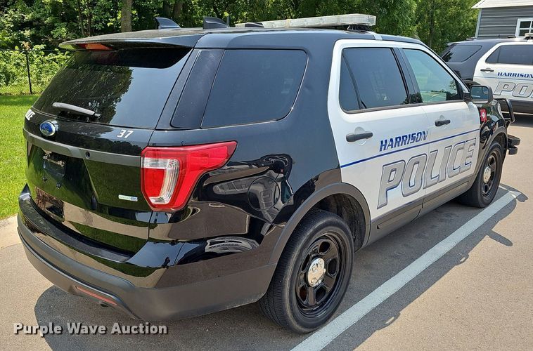 image for item EJ5746 2016 Ford Explorer Police Interceptor SUV