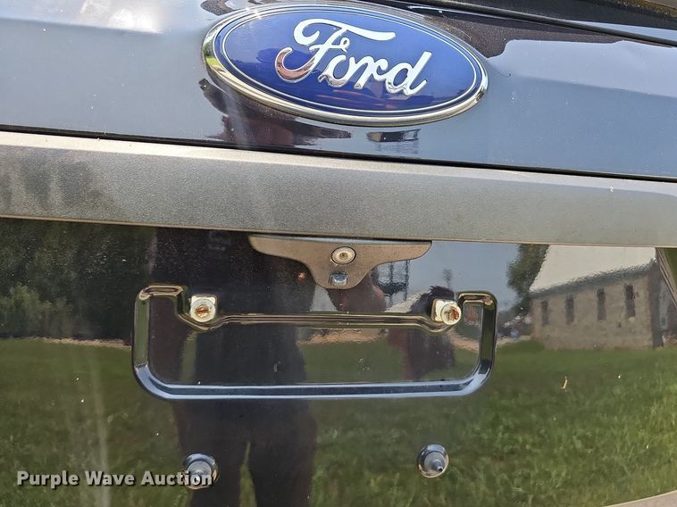 image for item EJ5746 2016 Ford Explorer Police Interceptor SUV